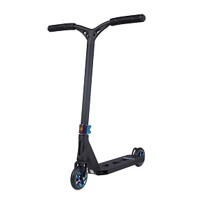 Striker Lux Youth Black/Rainbow Freestyle Scooter Striker Lux Youth Black/Rainbow Freestyle Scooter
