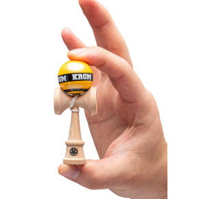 Krom Mikro 5-Set Kendama (Yellow) Krom Mikro 5-Set Kendama (Yellow)