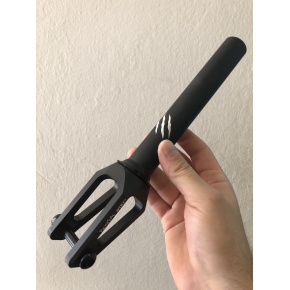 Besital Wolf Lancer Pro IHC black fork