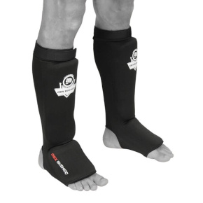 DBX BUSHIDO SP-20 shin and ankle protectors