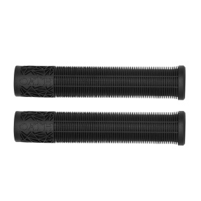 Oath Bermuda Black Grips